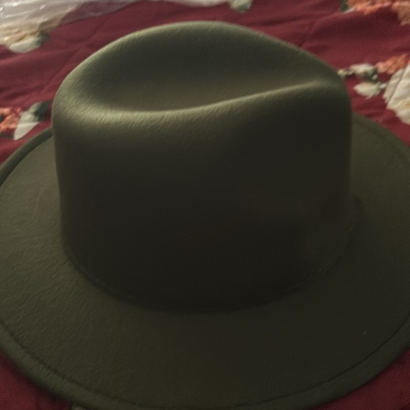 Ladies hat - Picture 4 of 4
